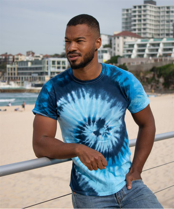 Tie-dye T-shirt Tie-dye T-shirt