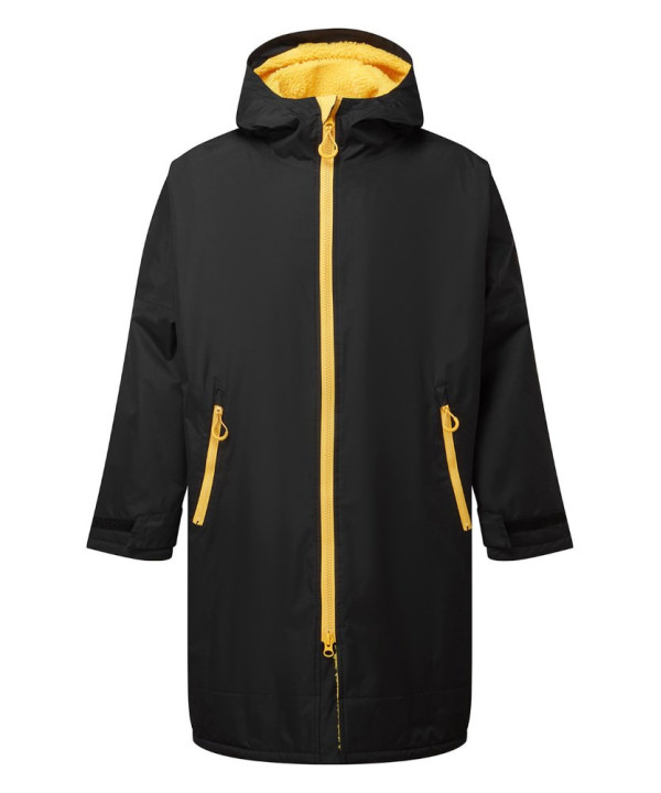 All-seasons waterproof changing robe