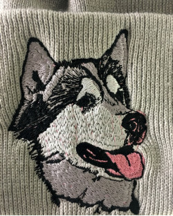 Beanie - Husky Head